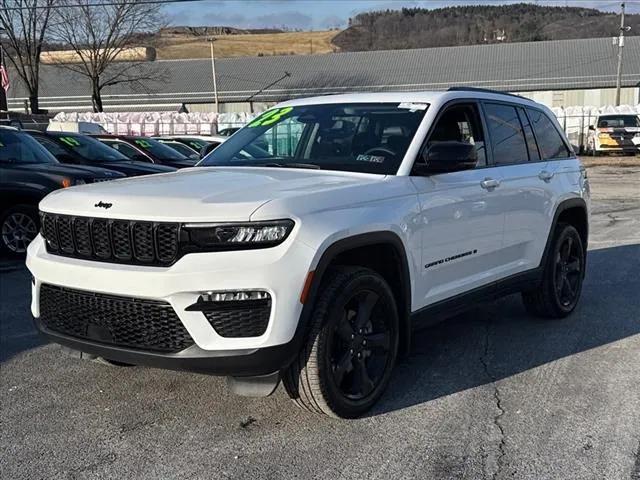 2023 Jeep Grand Cherokee Limited 4x4