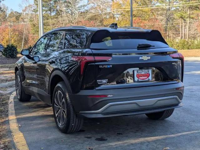 2025 Chevrolet V Blazer eAWD LT