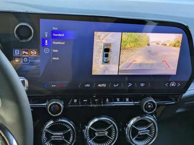 2025 Chevrolet V Blazer eAWD LT