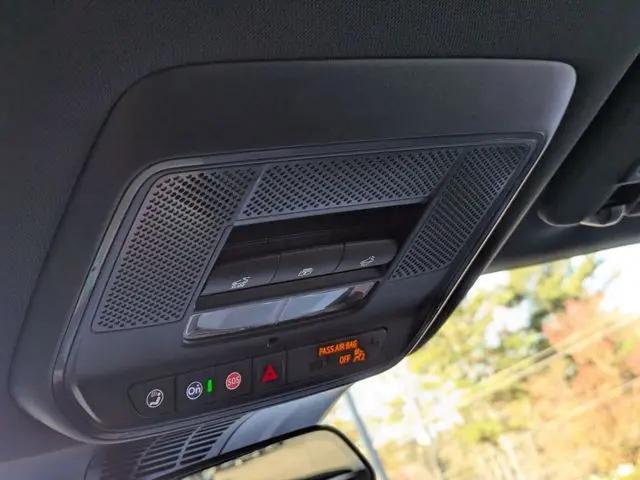 2025 Chevrolet V Blazer eAWD LT