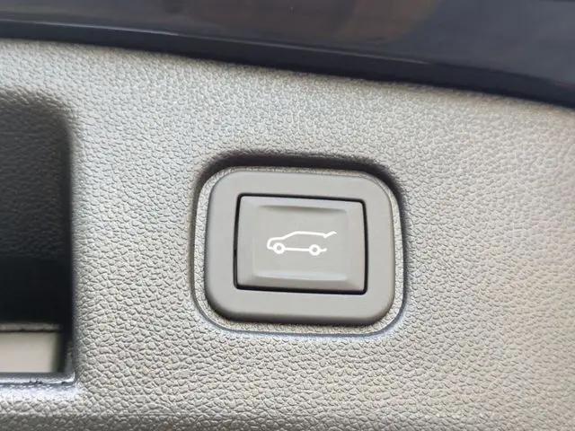 2025 Chevrolet V Blazer eAWD LT