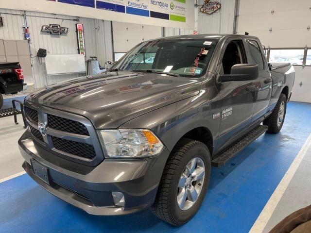 2019 RAM 1500 Classic Express Quad Cab 4x4 64 Box 4