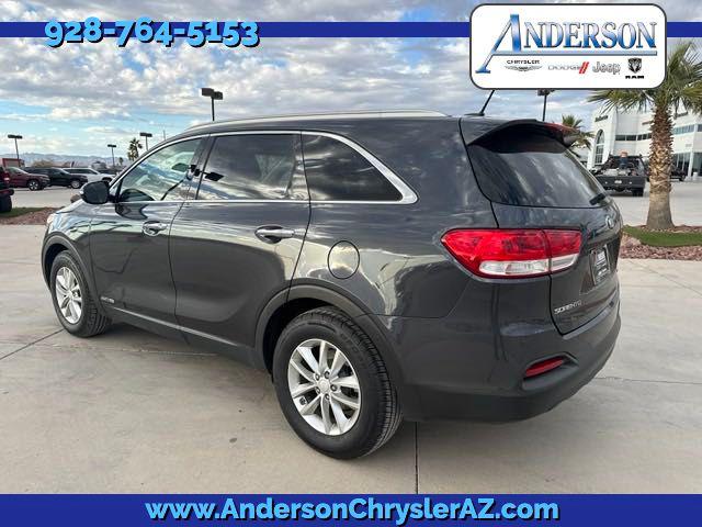 2016 Kia Sorento 3.3L LX