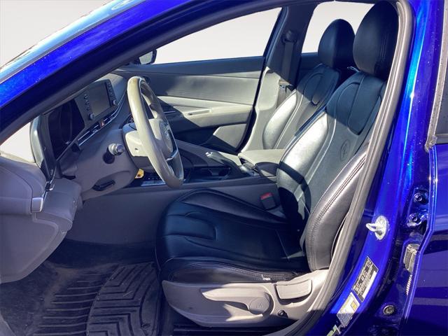 2021 Hyundai Elantra SE