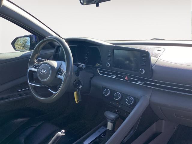 2021 Hyundai Elantra SE
