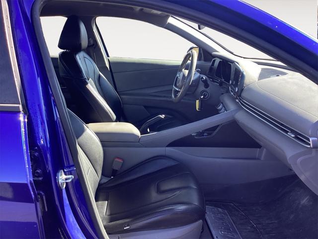 2021 Hyundai Elantra SE