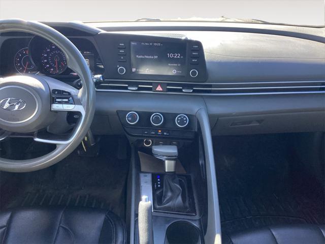 2021 Hyundai Elantra SE