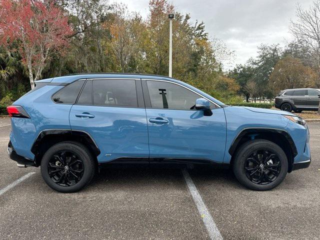 2024 Toyota RAV4 Hybrid SE