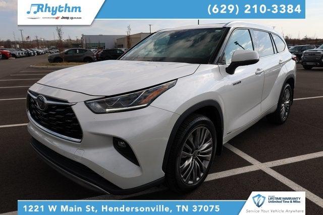 2021 Toyota Highlander Hybrid Platinum