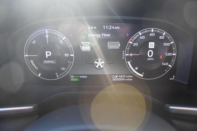 2025 Mitsubishi Outlander PHEV SE S-AWC