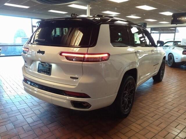 2025 Jeep Grand Cherokee GRAND CHEROKEE L SUMMIT RESERVE 4X4