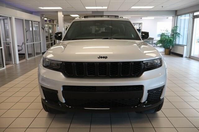 2025 Jeep Grand Cherokee GRAND CHEROKEE L ALTITUDE X 4X4 2025 Jeep Grand Cherokee GRAND CHEROKEE L ALTITUDE X 4X4