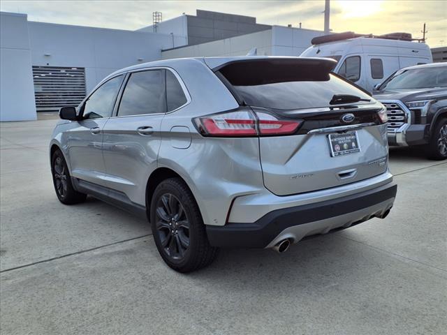 2020 Ford Edge Titanium