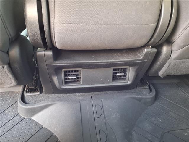 2022 Chevrolet Silverado 1500 4WD Crew Cab Short Bed Custom