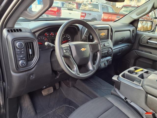 2022 Chevrolet Silverado 1500 4WD Crew Cab Short Bed Custom