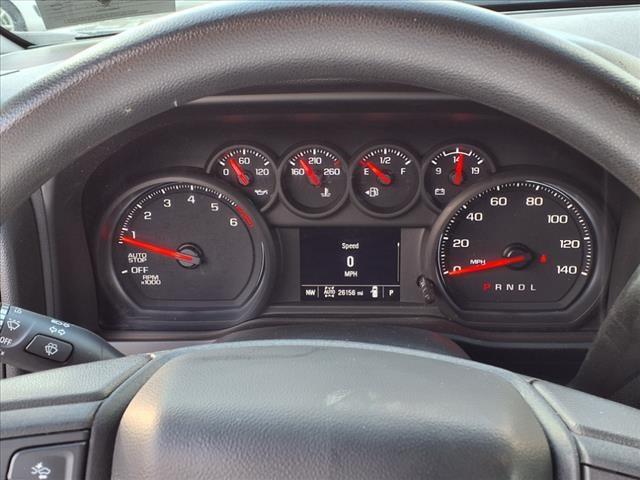 2022 Chevrolet Silverado 1500 4WD Crew Cab Short Bed Custom