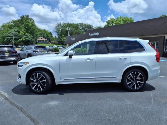 2025 Volvo XC90 B6 Plus 7-Seater