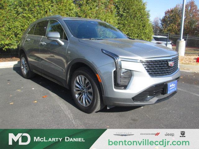 2024 Cadillac XT4 FWD Premium Luxury