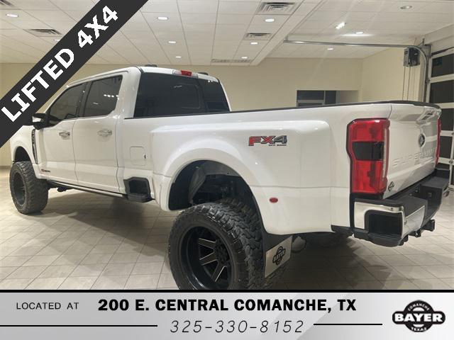 2023 Ford F-350 LARIAT