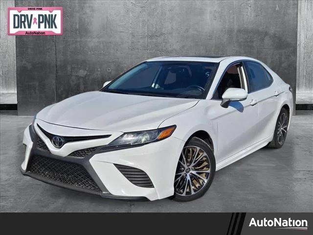 2020 Toyota Camry SE