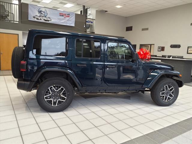 2025 Jeep Wrangler 4-Door Sahara 4x4