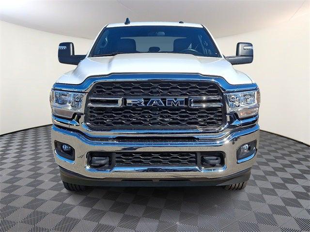2023 RAM 2500 Tradesman Crew Cab 4x4 8 Box