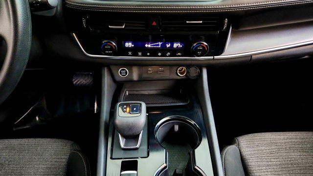 2021 Nissan Rogue SV Intelligent AWD