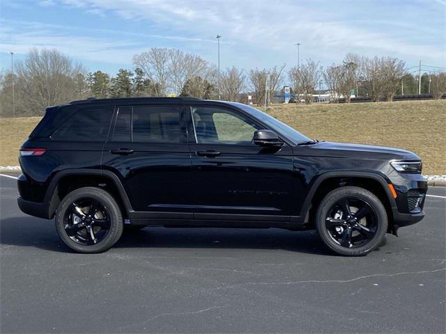 2025 Jeep Grand Cherokee GRAND CHEROKEE ALTITUDE 4X2