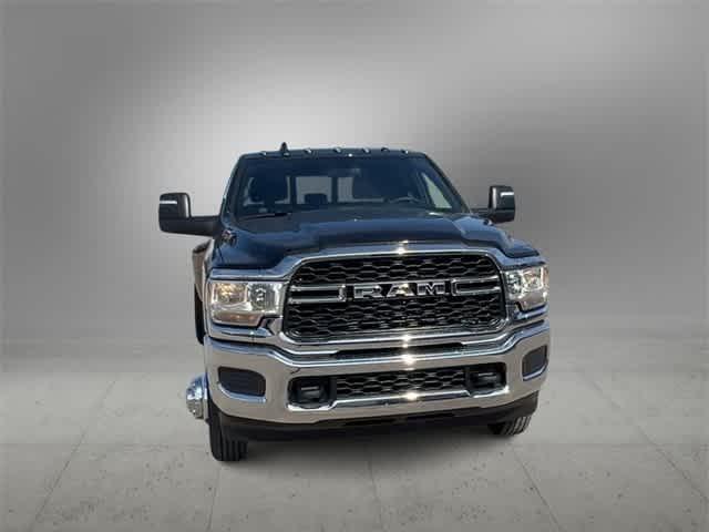 2024 RAM Ram 3500 RAM 3500 TRADESMAN CREW CAB 4X4 8 BOX