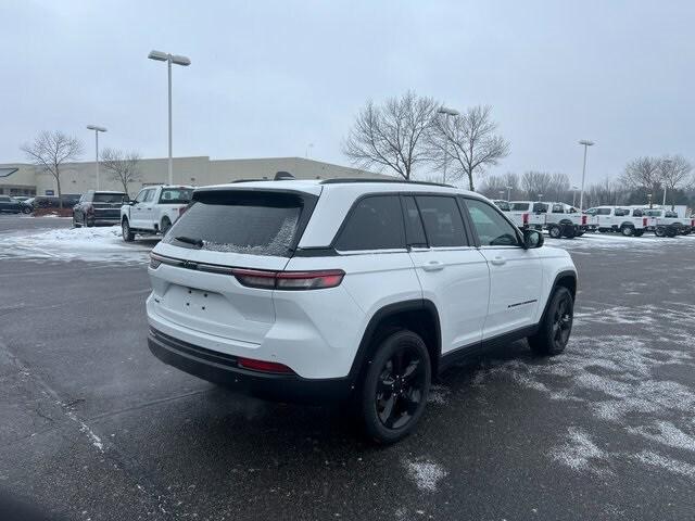 2025 Jeep Grand Cherokee GRAND CHEROKEE ALTITUDE 4X4