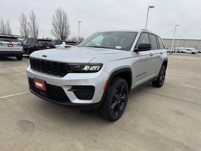 2025 Jeep Grand Cherokee GRAND CHEROKEE ALTITUDE X 4X4