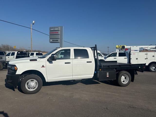 2024 RAM Ram 3500 Chassis Cab RAM 3500 TRADESMAN CREW CAB CHASSIS 4X4 60 CA