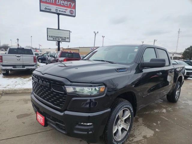 2025 RAM Ram 1500 RAM 1500 TRADESMAN CREW CAB 4X4 57 BOX