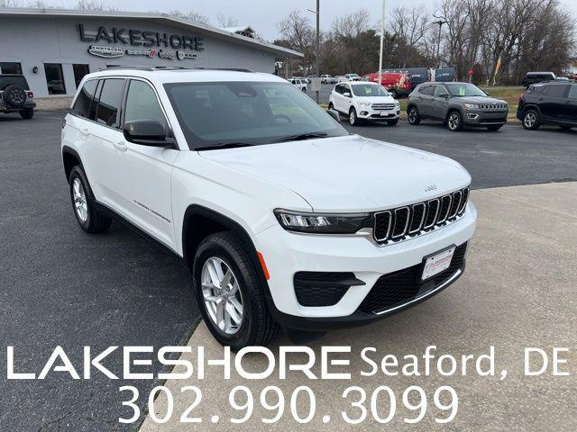 2025 Jeep Grand Cherokee GRAND CHEROKEE LAREDO X 4X4