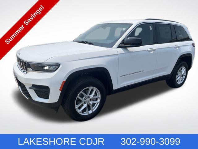 2025 Jeep Grand Cherokee GRAND CHEROKEE LAREDO X 4X4