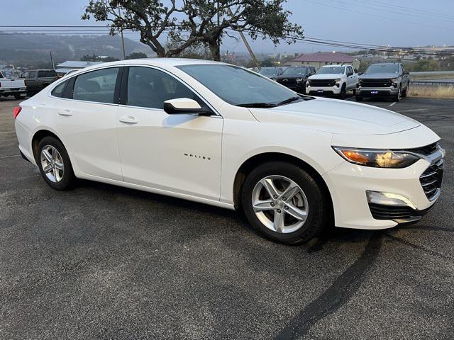 2022 Chevrolet Malibu FWD LT