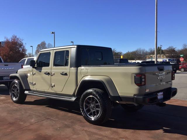 2022 Jeep Gladiator Overland 4x4