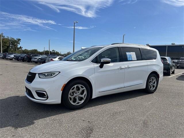 2023 Chrysler Pacifica Limited