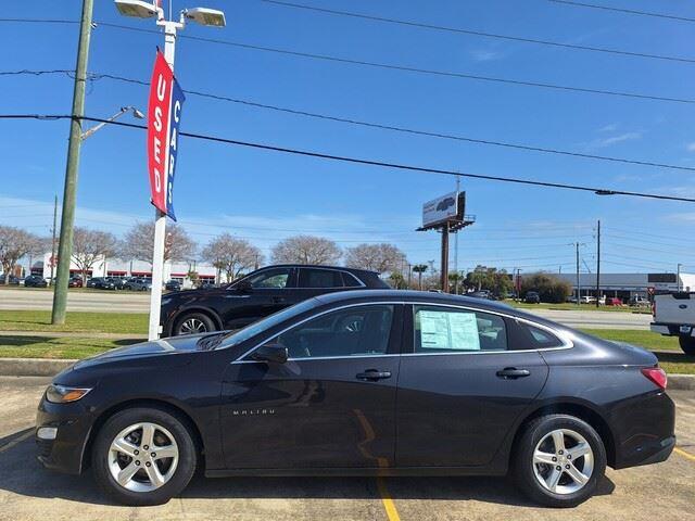 2022 Chevrolet Malibu FWD LT