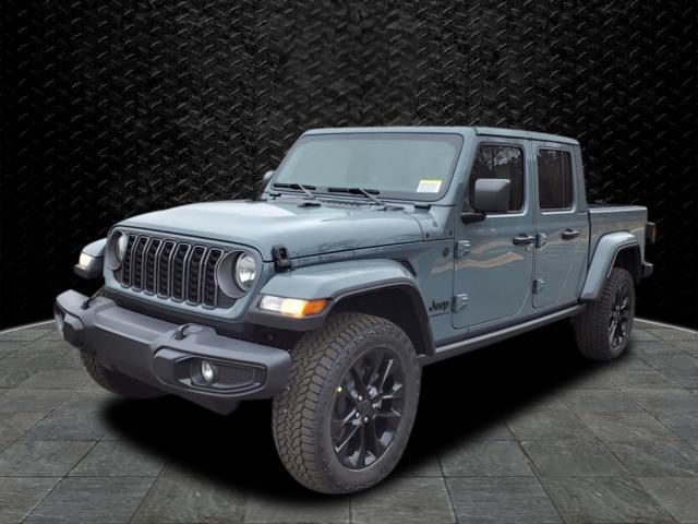 2025 Jeep Gladiator GLADIATOR NIGHTHAWK 4X4
