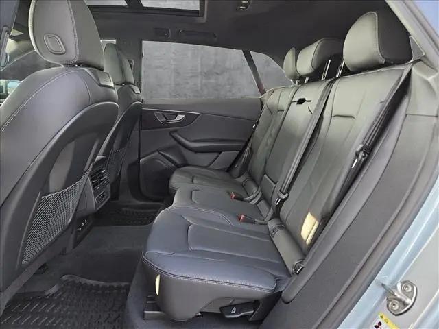 2025 Audi Q8 Premium 55 TFSI quattro