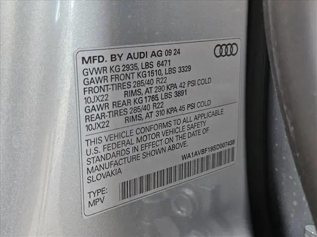2025 Audi Q8 Premium 55 TFSI quattro