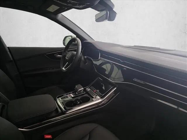 2025 Audi Q8 Premium 55 TFSI quattro