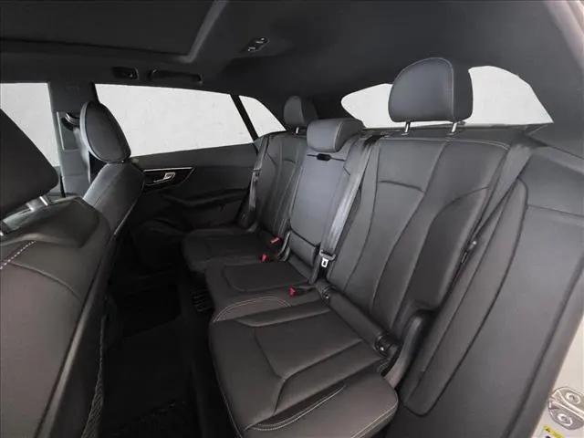 2025 Audi Q8 Premium 55 TFSI quattro