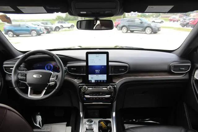 2022 Ford Explorer Platinum