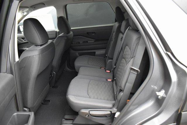 2025 Nissan Pathfinder S 4WD