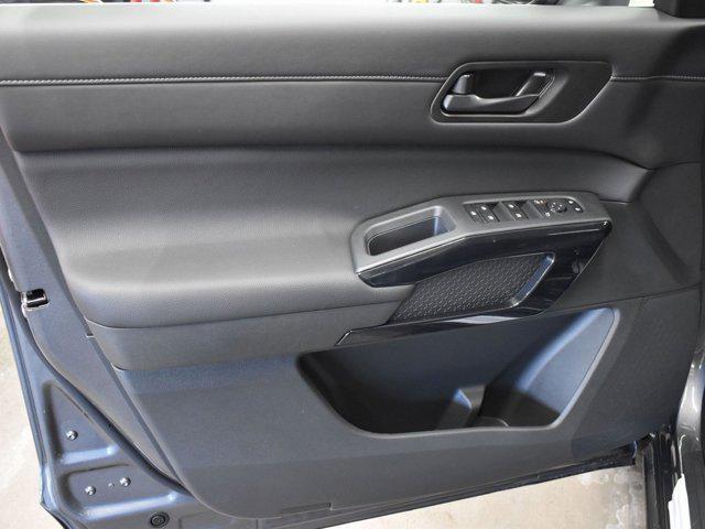 2025 Nissan Pathfinder S 4WD