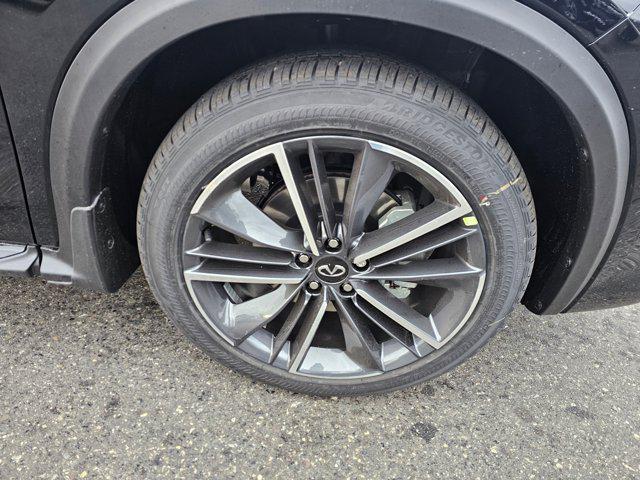 2025 INFINITI QX55 LUXE AWD