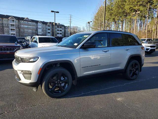 2025 Jeep Grand Cherokee GRAND CHEROKEE ALTITUDE X 4X4