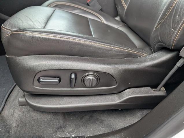 2021 Chevrolet Traverse AWD LT Leather